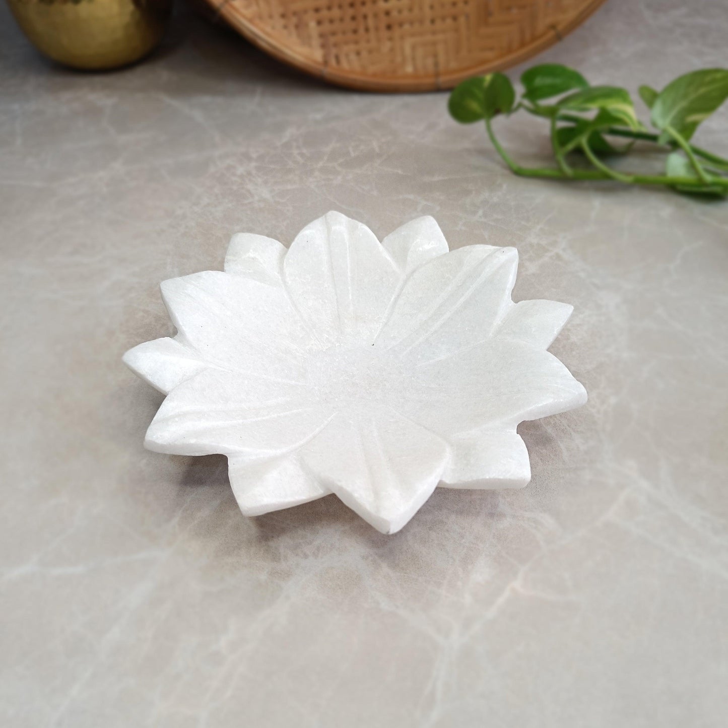 Marble Candle Holder With Floral Plate - Artisanal India