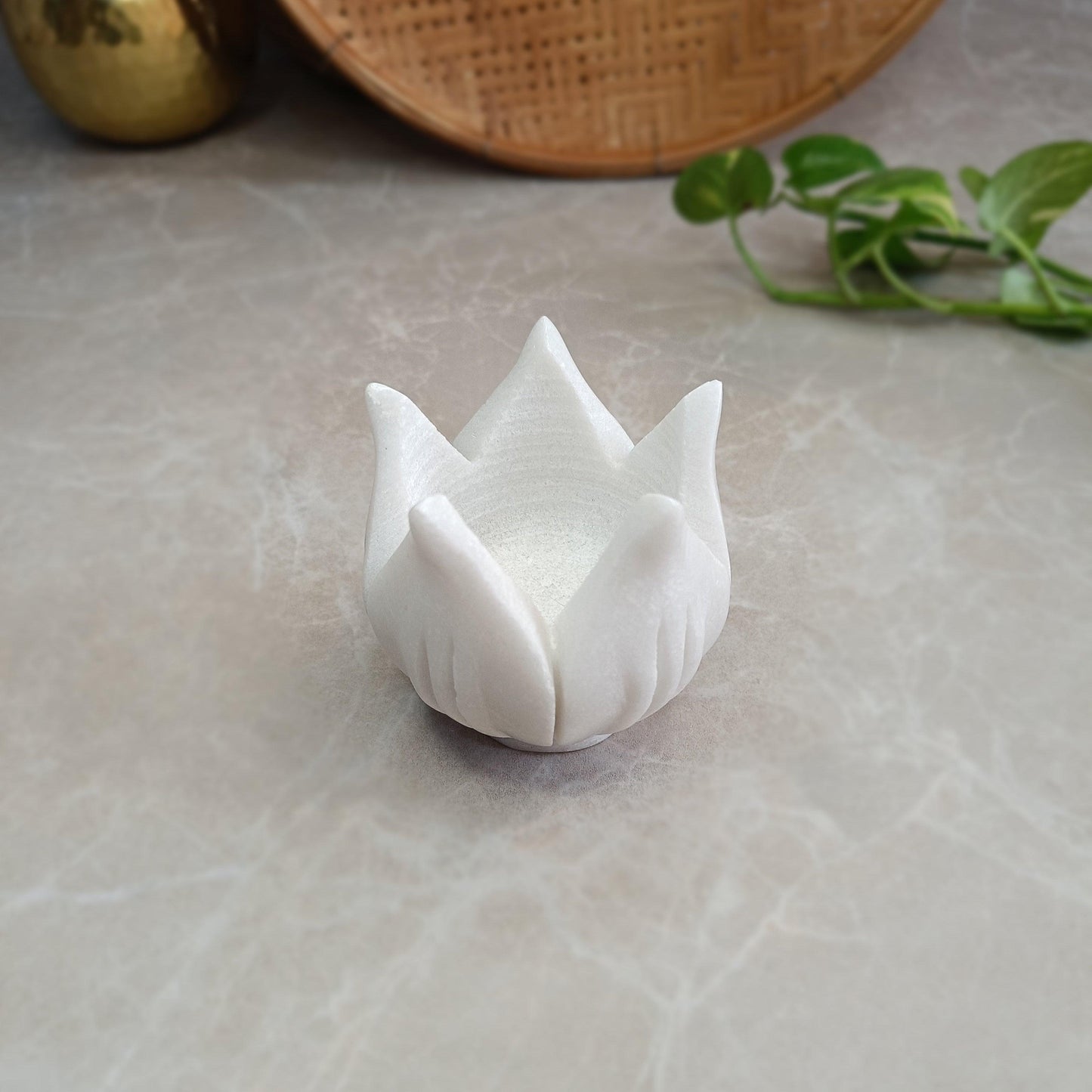 Marble Candle Holder With Floral Plate - Artisanal India