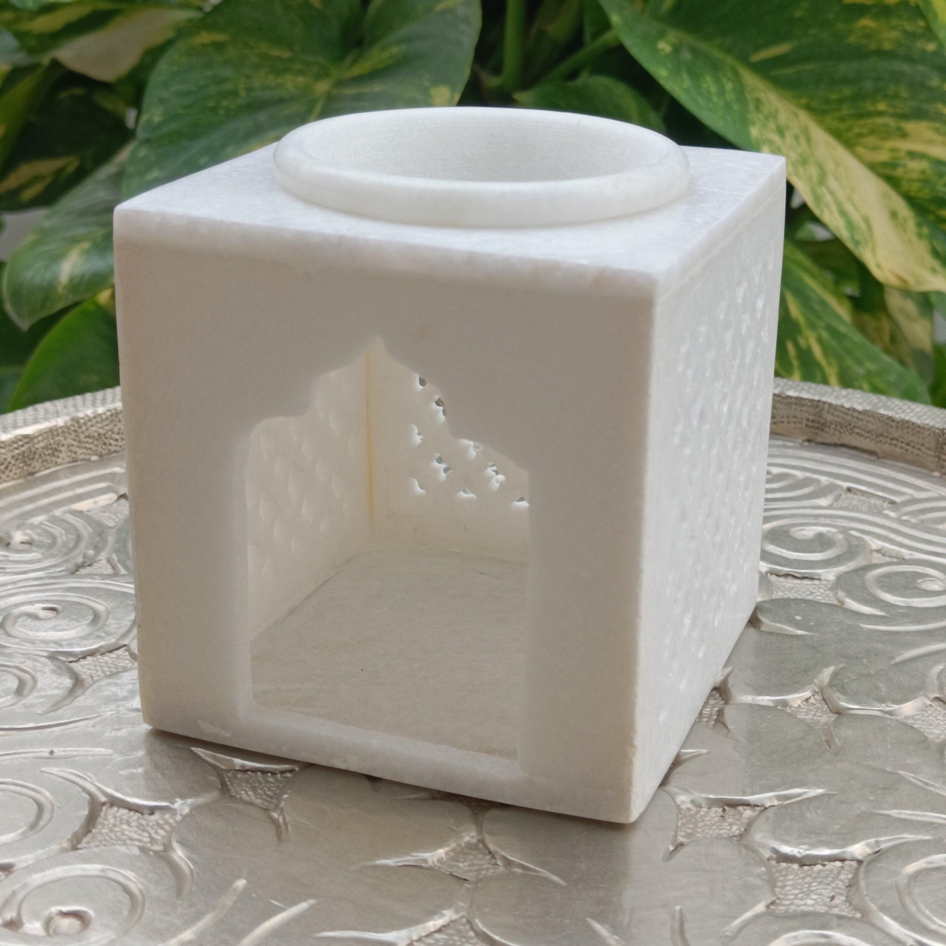 Marble Jharokha Fumer - Artisanal India