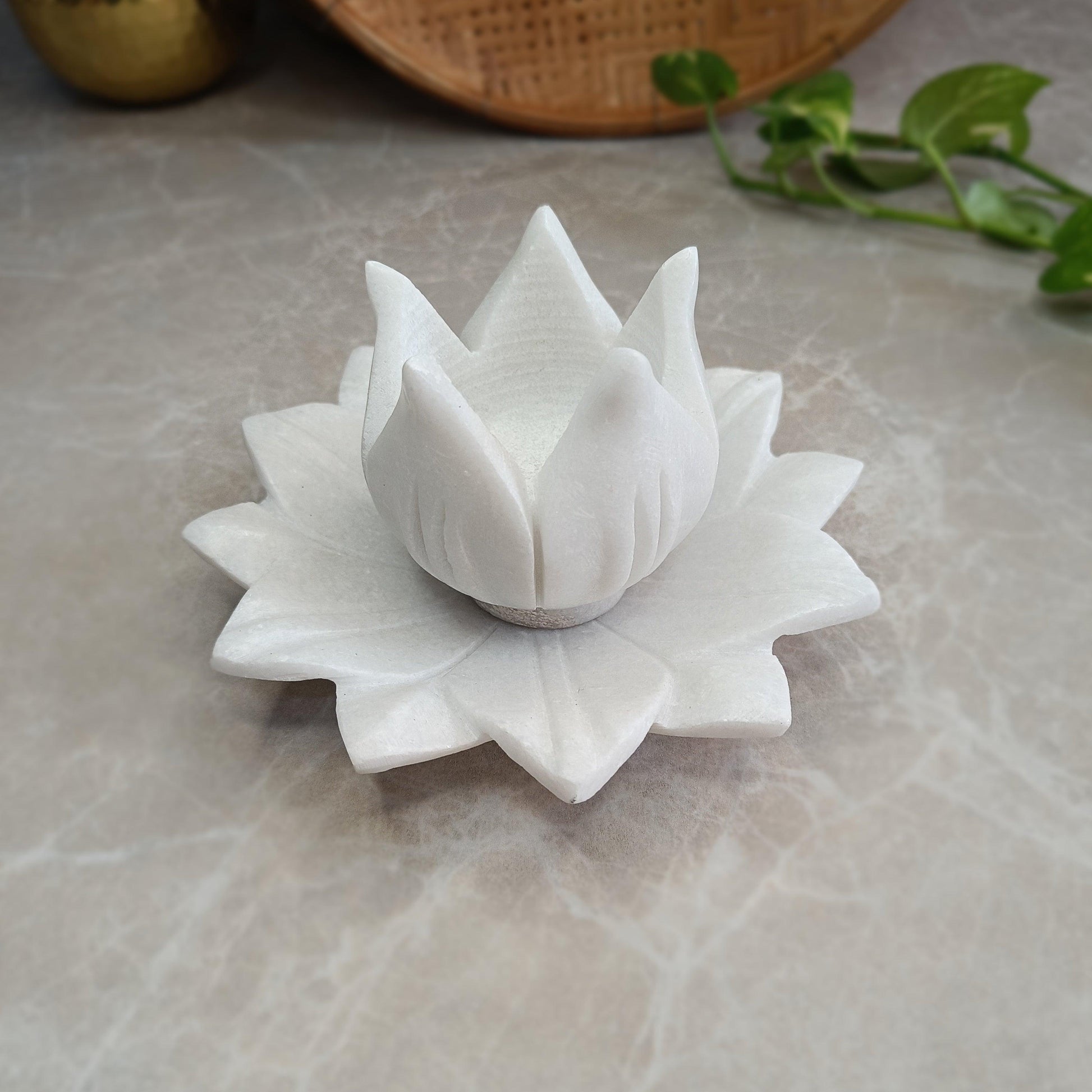 Marble Candle Holder With Floral Plate - Artisanal India